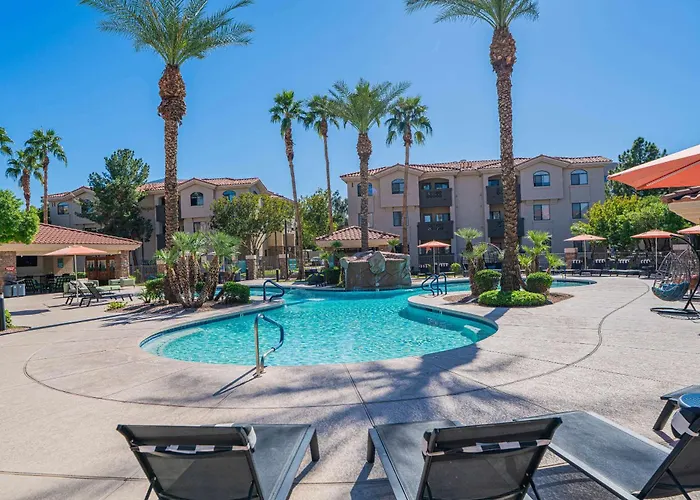 Near Diablo Stadium & Dt Gym Pool W&d Prking *